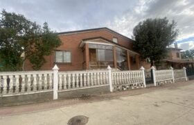 ¡¡¡Oportunidad!!! Chalet en Astudillo