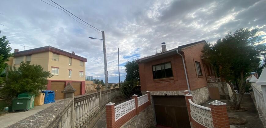 ¡¡¡Oportunidad!!! Chalet en Astudillo