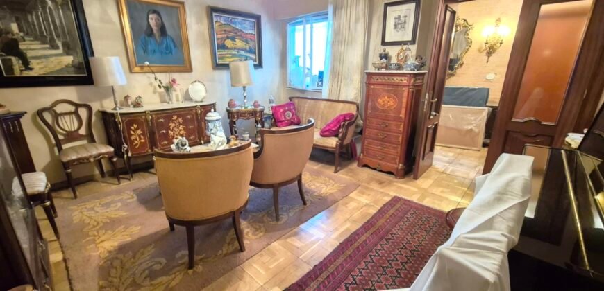 Piso único con terraza y galeria en sitio ideal