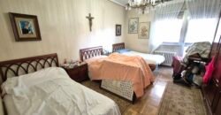 Piso único con terraza y galeria en sitio ideal