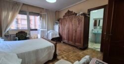 Piso único con terraza y galeria en sitio ideal