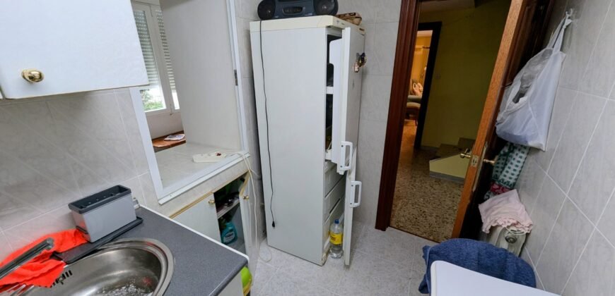 Casa de SEIS dormitorios y patio en Piña de Campos