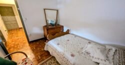 Casa de SEIS dormitorios y patio en Piña de Campos