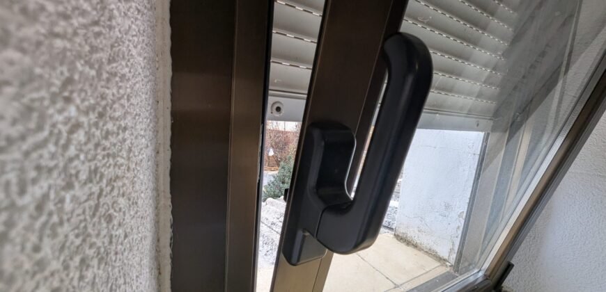 Casa de SEIS dormitorios y patio en Piña de Campos