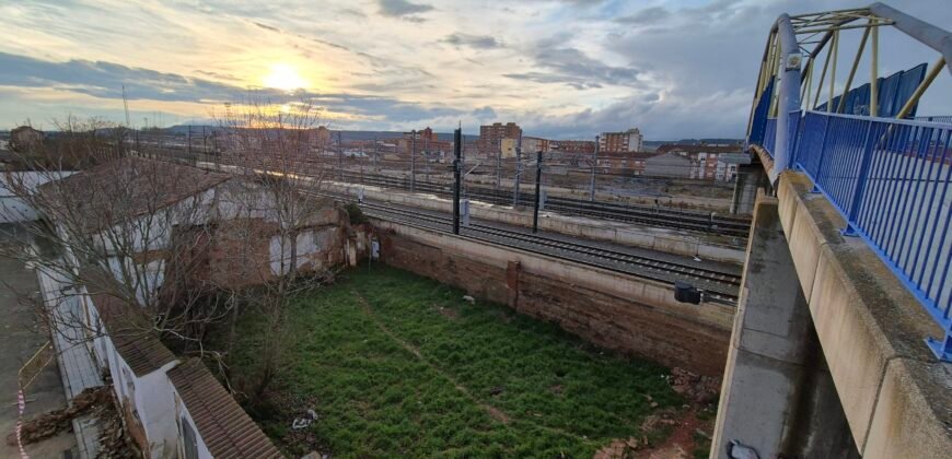 pack de de dos chalets adosados para reformar