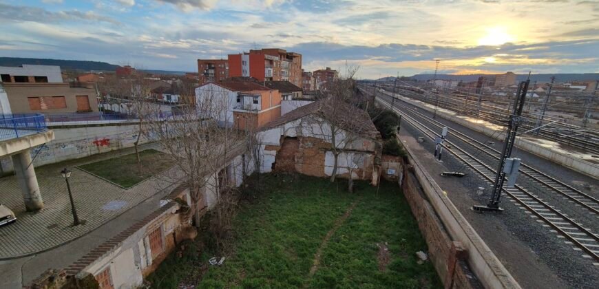 pack de de dos chalets adosados para reformar