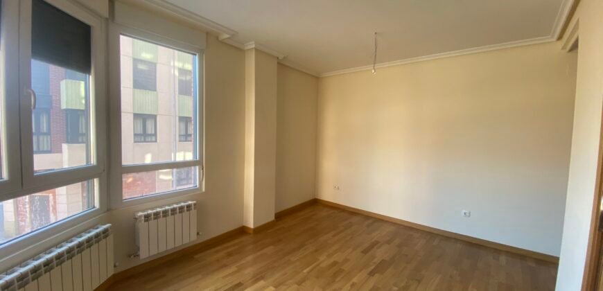 Piso en Venta en Palencia reformado con garaje y trastero