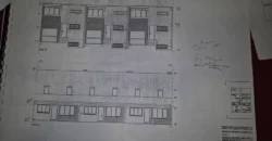 Chalet pareado de tres plantas con garaje y trastero