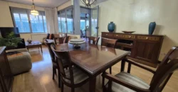 Chalet pareado de tres plantas con garaje y trastero