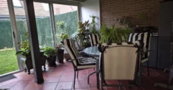 Chalet pareado de tres plantas con garaje y trastero