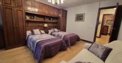 Chalet pareado de tres plantas con garaje y trastero