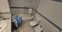 Chalet pareado de tres plantas con garaje y trastero