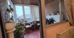 Chalet pareado de tres plantas con garaje y trastero