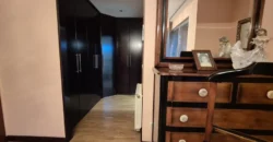 Chalet pareado de tres plantas con garaje y trastero