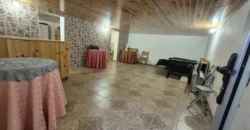 Chalet pareado de tres plantas con garaje y trastero