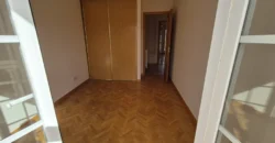 Chalet pareado de tres habitaciones y tres baños