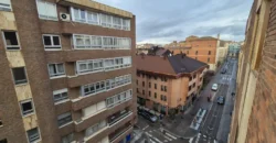 Piso céntrico en Palencia de cuatro habitaciones y dos baños