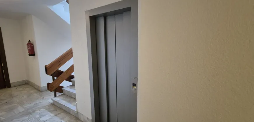 Piso céntrico en Palencia de cuatro habitaciones y dos baños