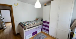 Chalet adosado en venta en Magaz con cuatro habitaciones y tres baños