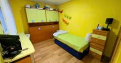 Piso en Palencia de cuatro habitaciones y dos baños