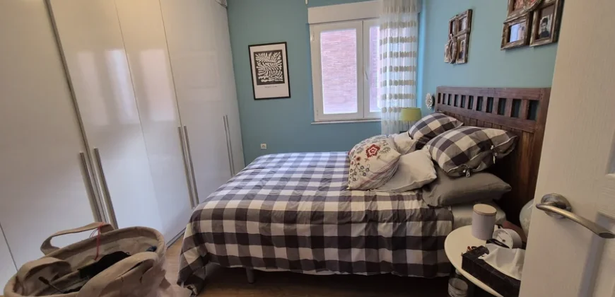 Piso en el centro de Palencia de cuatro habitaciones con terraza