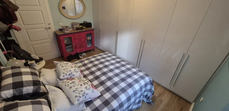 Piso en el centro de Palencia de cuatro habitaciones con terraza