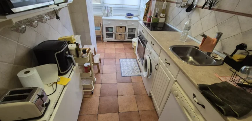 Piso en el centro de Palencia de cuatro habitaciones con terraza