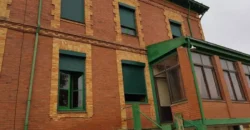 Casa independiente en venta en Fromista con 5 habitaciones