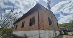 Chalet independiente en venta en Valle del Pisuerga