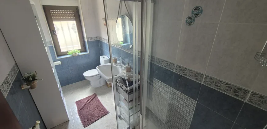 Chalet independiente en venta en Valle del Pisuerga