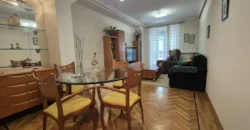 Pack de dos viviendas, bar, tres terrenos, garaje y merendero.