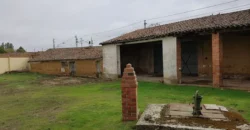 Casa independiente en venta en Fromista con 5 habitaciones