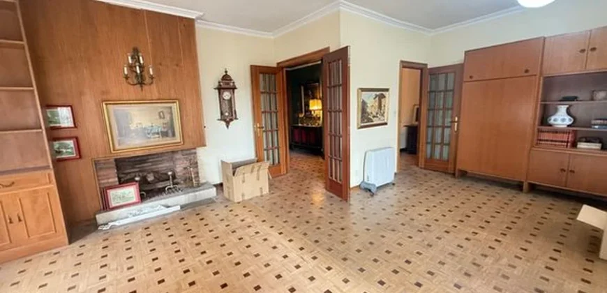 Piso en Palencia centro con terraza.