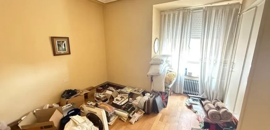 Piso en Palencia centro con terraza.