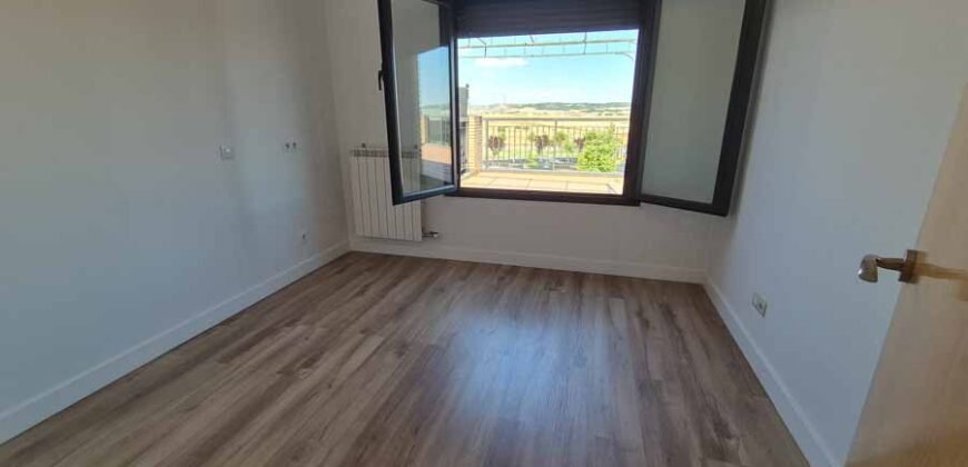 Ático en Palencia con terraza espectacular y 2 habitaciones