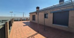 Ático en Palencia con terraza espectacular y 2 habitaciones