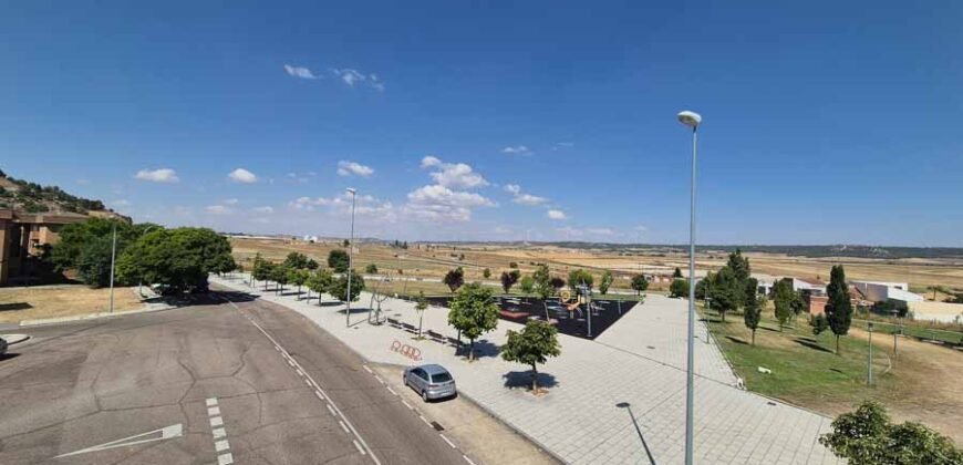 Ático en Palencia con terraza espectacular y 2 habitaciones