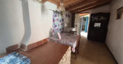 Casa de pueblo de cinco habitaciones para reformar Casa de pueblo de cinco habitaciones para reformar