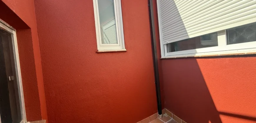 Chalet de dos habitaciones con terraza en El Cristo – Palencia