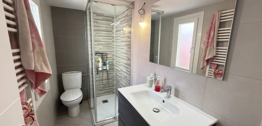 Chalet de dos habitaciones con terraza en El Cristo – Palencia