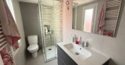 Chalet de dos habitaciones con terraza en El Cristo – Palencia Chalet de dos habitaciones con terraza en El Cristo – Palencia