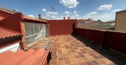 Chalet de dos habitaciones con terraza en El Cristo – Palencia Chalet de dos habitaciones con terraza en El Cristo – Palencia