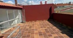 Chalet de dos habitaciones con terraza en El Cristo – Palencia Chalet de dos habitaciones con terraza en El Cristo – Palencia