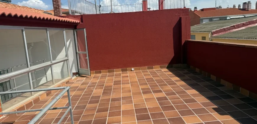 Chalet de dos habitaciones con terraza en El Cristo – Palencia