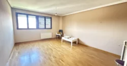 Piso en Palencia de 3 habitaciones, dos baños y con garaje Piso en Palencia de 3 habitaciones, dos baños y con garaje