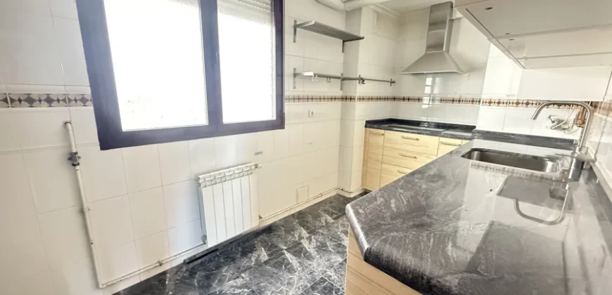 Piso en Palencia de 3 habitaciones, dos baños y con garaje