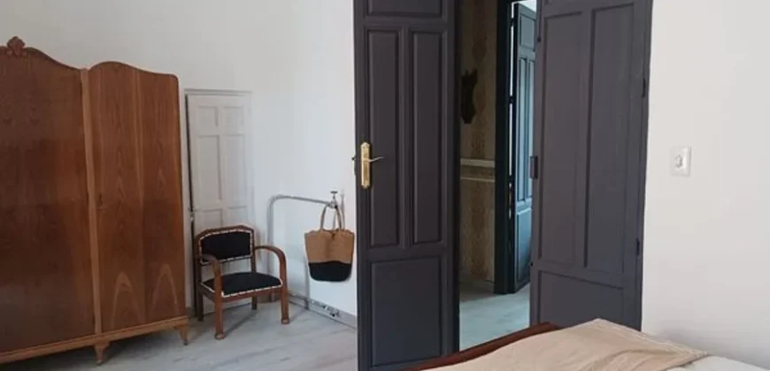 Casa de pueblo en Osorno con seis habitaciones y patio