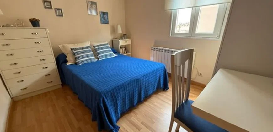 Piso en Palencia centro de dos habitaciones en Plaza Cervantes