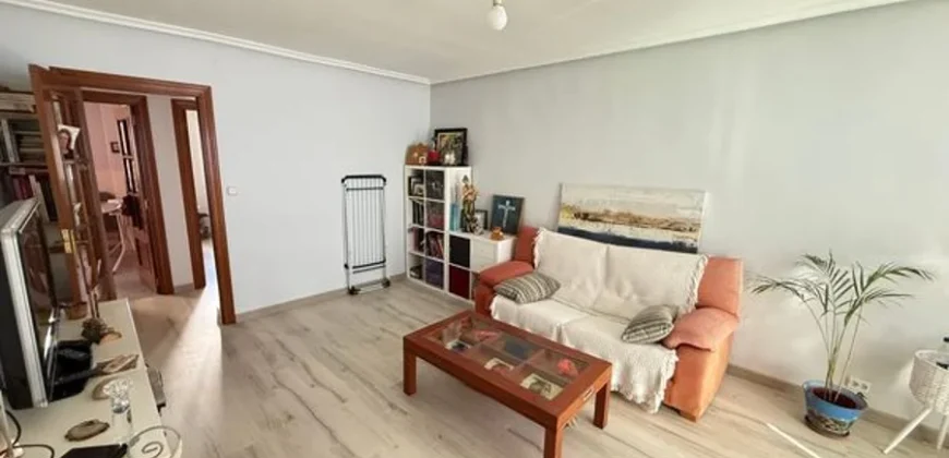 Venta de piso de 3 habitaciones para entrar a vivir