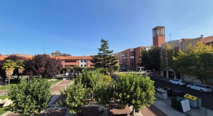 Venta de Piso de 3 habitaciones para reformar